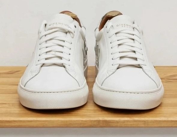 Givenchy City Sport Street Upside Down Logo Low Top Sneakers Off White รูปที่ 5