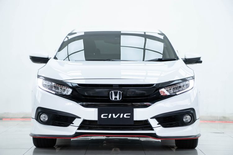 Honda Civic 2018 1.5 Turbo RS Sedan เบนซิน ไม่ติดแก๊ส เกียร์อัตโนมัติ ขาว รูปที่ 4