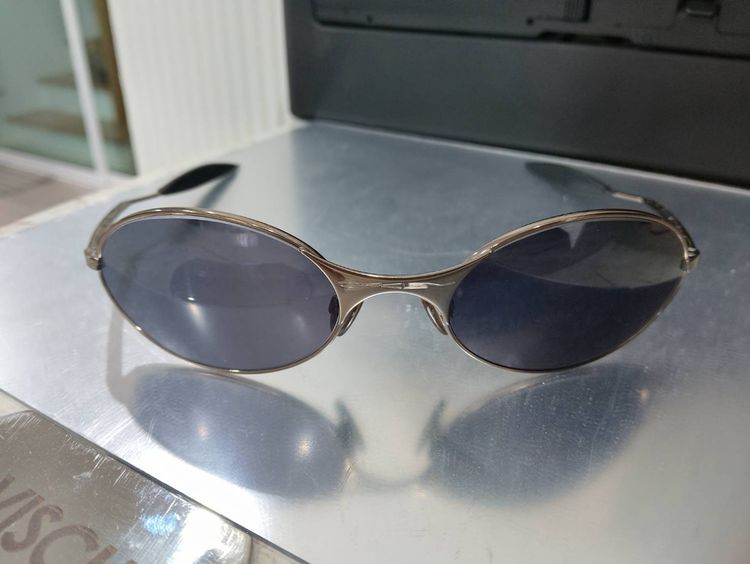 แว่นกันแดด Oakley E Wire (Gen 1) Black Chrome รูปที่ 2