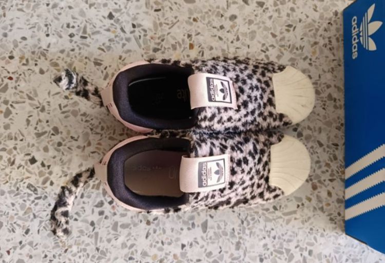 รองเท้า Adidas Superstar 360 Slip-On ลายเสือดาวขนปุย (มีหาง) ของแท้ 100% พร้อมกล่อง รูปที่ 3