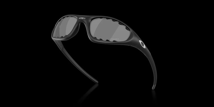 แว่นกันแดด SATISFY x OAKLEY STRAIGHT JACKET 99  รูปที่ 12