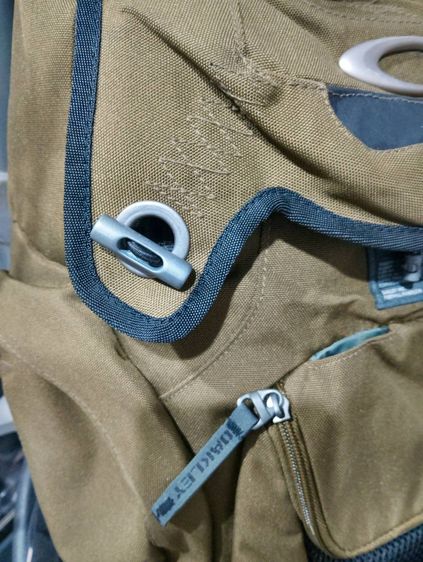 กระเป๋าเป้ backpack The Book of Eli  Oakley panel pack ของใหม่  รูปที่ 3
