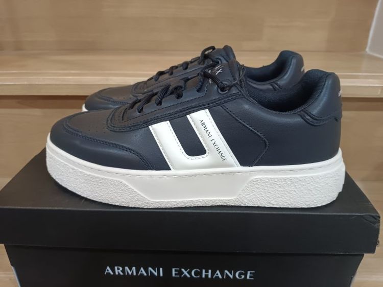รองเท้า sneaker ผู้ชาย armani exchange ของแท้มือหนึ่ง
