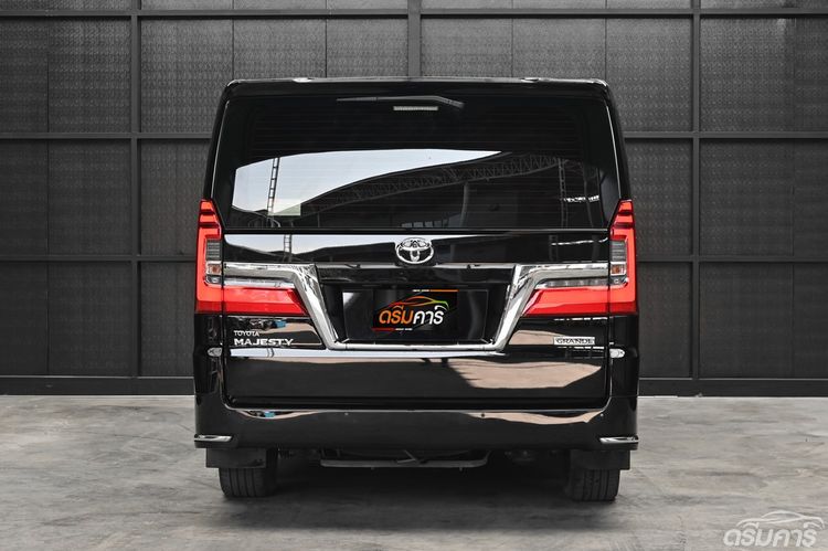 Toyota Majesty 2024 2.8 Grande Van ดีเซล ไม่ติดแก๊ส เกียร์อัตโนมัติ ดำ รูปที่ 4