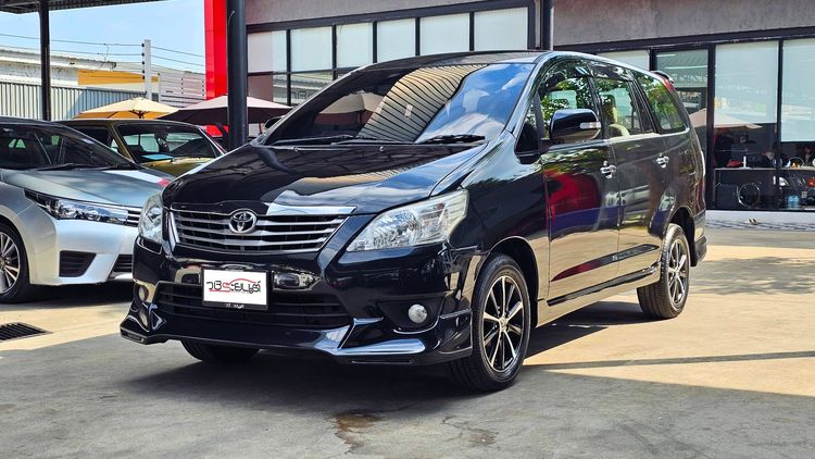 Toyota Innova 2013 2.0 V Utility-car เบนซิน ไม่ติดแก๊ส เกียร์อัตโนมัติ ดำ