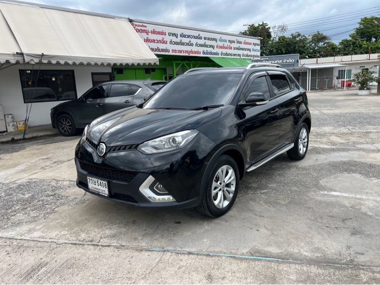 รถ MG GS 1.5 TX สี ดำ