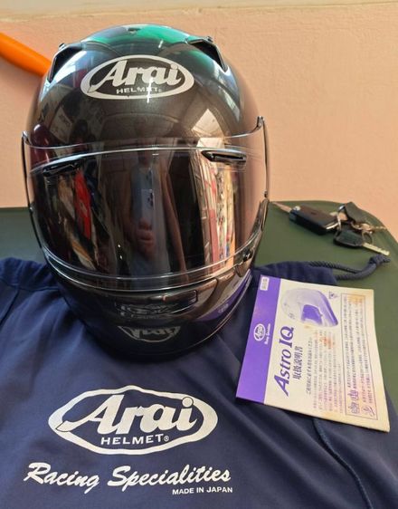 หมวกกันน็อค หมวกกันน็อก Arai astro iq