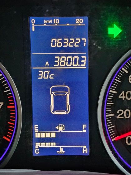 Honda CR-V 2010 2.0 E 4WD เบนซิน เกียร์อัตโนมัติ บรอนซ์ทอง รูปที่ 2