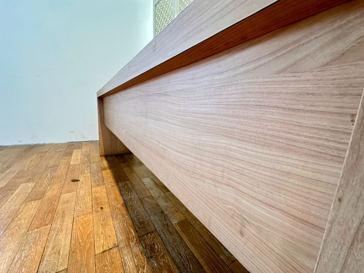 โต๊ะยาวติดผนัง ท็อปและโครงขาไม้ MDF ปิดผิวลามิเนตสีบีชลายไม้ (ขนาด 206.5 CM.)  รูปที่ 8