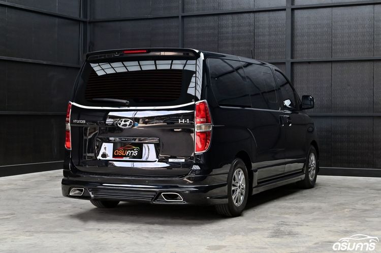 Hyundai H-1 2012 2.5 Maesto Deluxe Van ดีเซล ไม่ติดแก๊ส เกียร์อัตโนมัติ ดำ รูปที่ 3