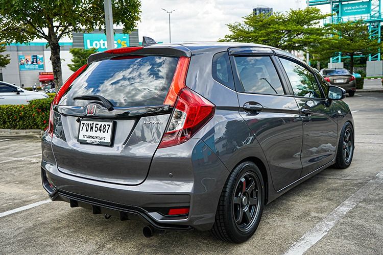 Honda Jazz 2021 1.5 S Sedan เบนซิน ไม่ติดแก๊ส เกียร์อัตโนมัติ เทา รูปที่ 4