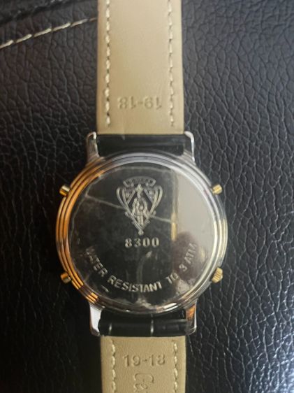 ขายนาฬิกา Vintage Gucci 8300 complicated quartzขาย11,000บาท รูปที่ 4