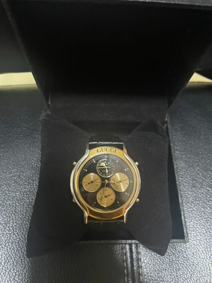 ขายนาฬิกา Vintage Gucci 8300 complicated quartzขาย11,000บาท