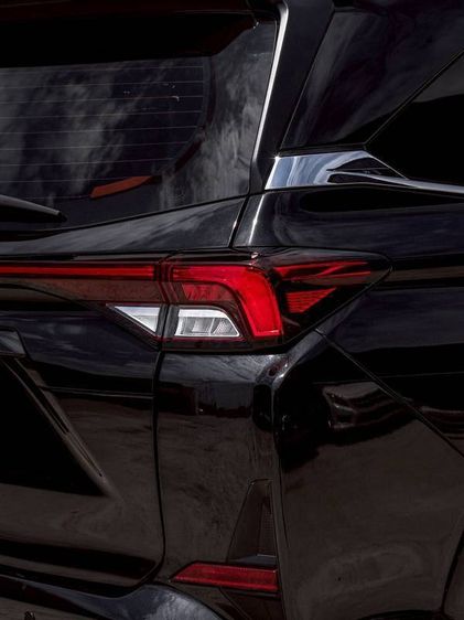 Toyota Veloz 2022 1.5 Premium Sedan ดีเซล ดำ รูปที่ 3