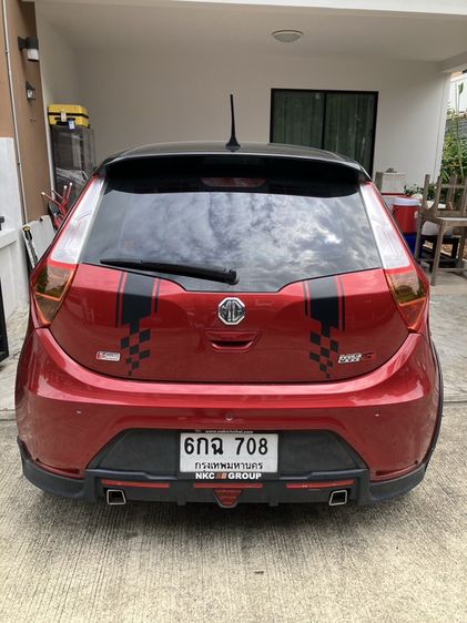 MG MG3 2017 1.5 V Sedan เบนซิน ไม่ติดแก๊ส เกียร์อัตโนมัติ แดง รูปที่ 2