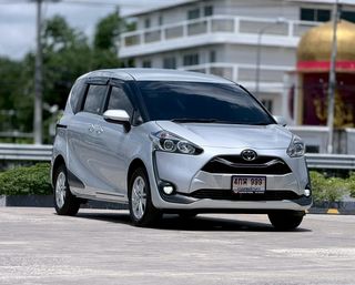 TOYOTA SIENTA, 1.5 G โฉม ปี16-ปัจจุบันสีเทา (MNC)จดทะเบียนปี 2020