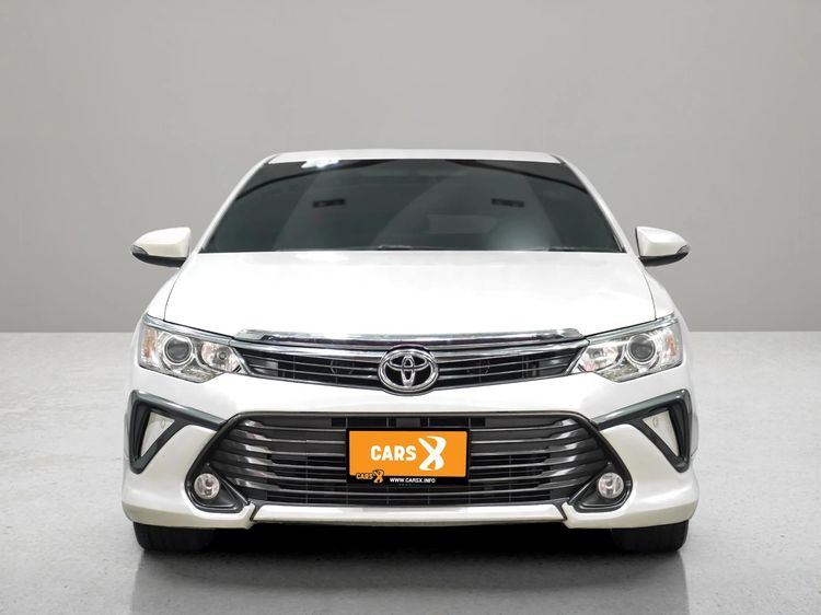 Toyota Camry 2015 2.0 G Extremo Sedan เบนซิน ไม่ติดแก๊ส เกียร์อัตโนมัติ ขาว รูปที่ 2