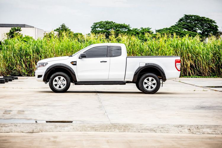 Ford Ranger 2017 2.2 Hi-Rider XLS Pickup ดีเซล เกียร์ธรรมดา ขาว รูปที่ 4