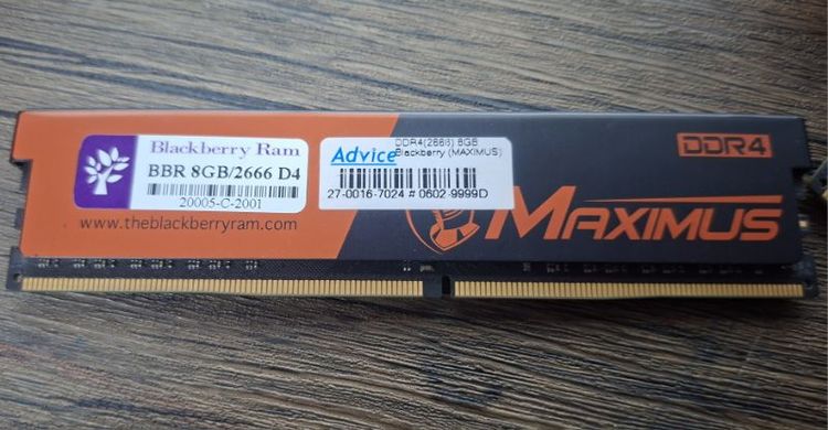 ที่เก็บข้อมูลและเมมโมรี่การ์ด Maximus RAM DDR4(2666) 8 gb