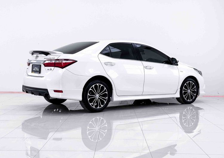 Toyota Altis 2015 1.8 Esport Sedan เบนซิน ไม่ติดแก๊ส เกียร์อัตโนมัติ ขาว รูปที่ 4