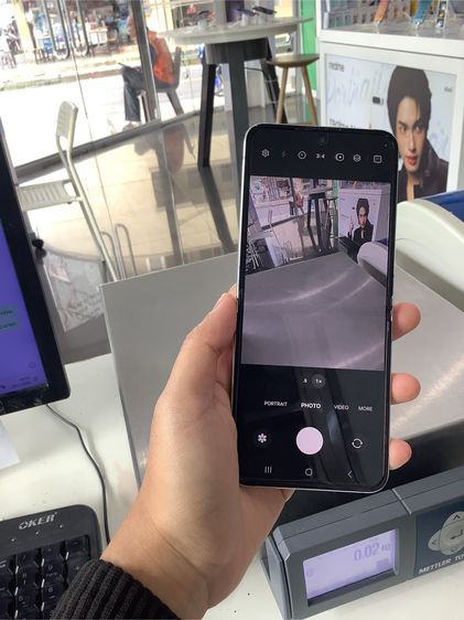 เครื่องมือสอง  SAMSUNG GALAXY ZFILP  8+256GB MINT รูปที่ 2
