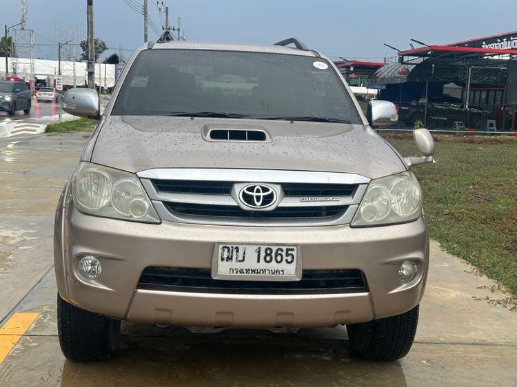 Toyota Fortuner 2009 3.0 V 4WD Utility-car ดีเซล ไม่ติดแก๊ส เกียร์อัตโนมัติ บรอนซ์ทอง รูปที่ 2