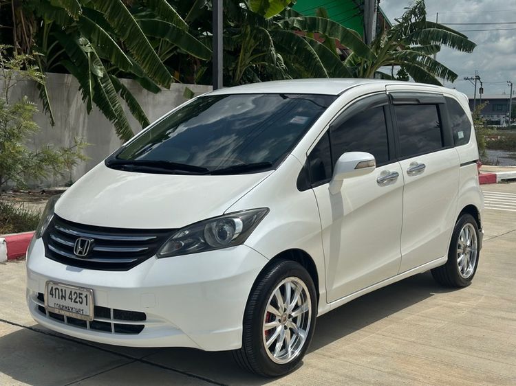 Honda Freed 2010 1.5 EL Utility-car เบนซิน ไม่ติดแก๊ส เกียร์อัตโนมัติ ขาว รูปที่ 3