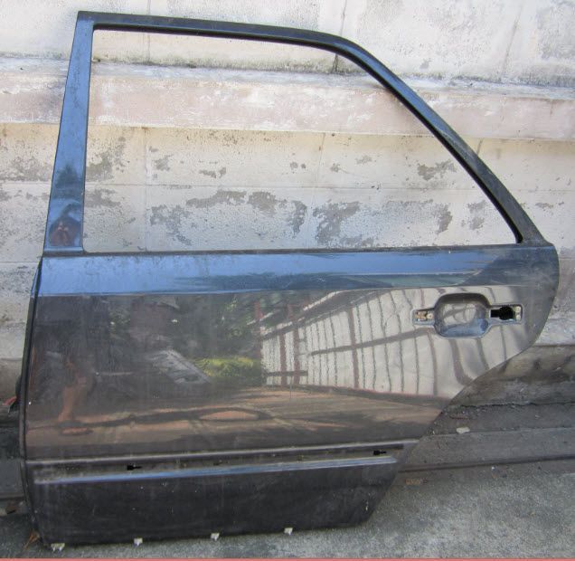 ขายอะไหล่เบนซ์ w124มือสองญี่ปุ่นสภาพดี มีหลายรายการ อยู่แถวหนองจอก กทม.