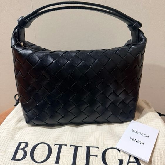 Bottega Veneta Mini Wallace bag/Black