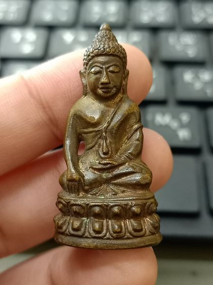 พระกริ่งเก่าไม่ทราบเกจิกริ่งดังสนั่น