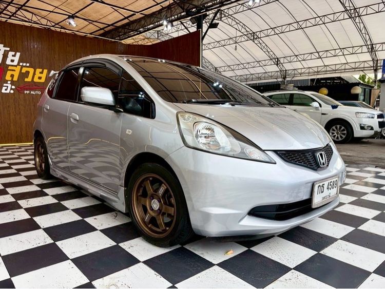 Honda Jazz 2010 1.5 S Sedan เบนซิน ไม่ติดแก๊ส เกียร์อัตโนมัติ เทา รูปที่ 3