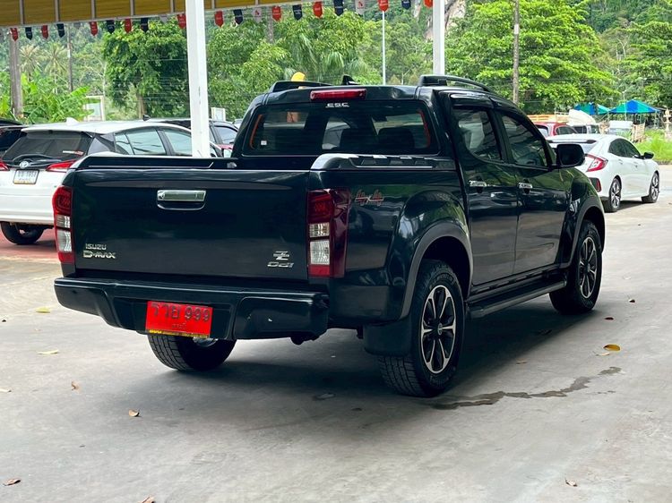 Isuzu D-MAX 2016 3.0 V-Cross Z 4WD Pickup ดีเซล ไม่ติดแก๊ส เกียร์อัตโนมัติ ดำ รูปที่ 4