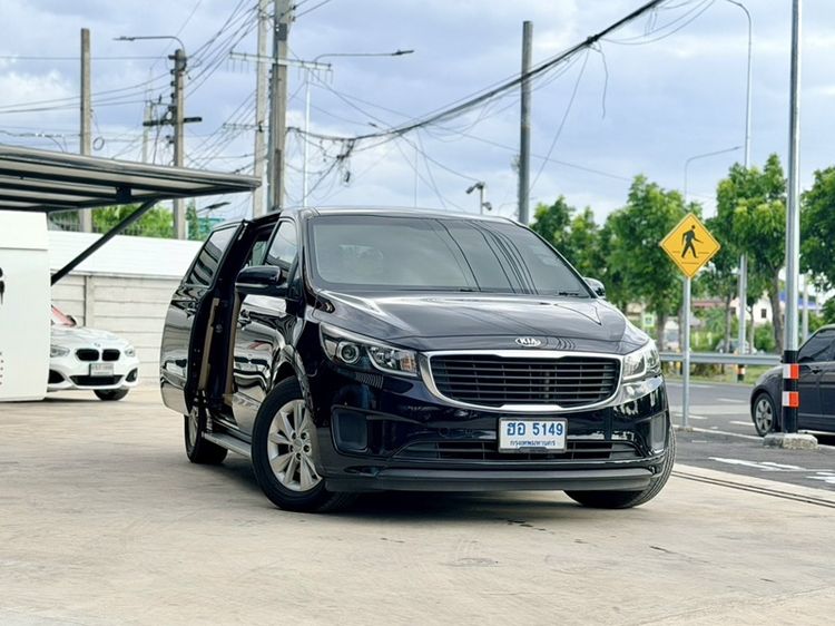 Kia Grand Carnival 2018 2.2 LX Utility-car ดีเซล ไม่ติดแก๊ส เกียร์อัตโนมัติ ดำ รูปที่ 3