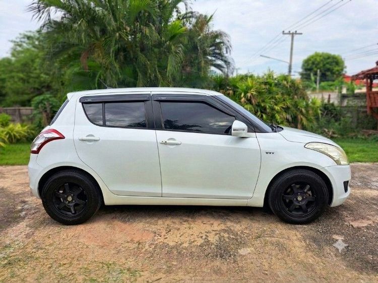 Suzuki Swift 2012 1.2 GL Plus Sedan เบนซิน ขาว