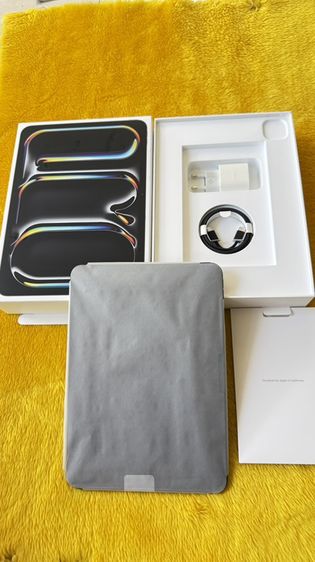 Apple 256 GB iPad Pro M5-11นิ้ว Cellular ใหม่มากประกัน0เกือบปี