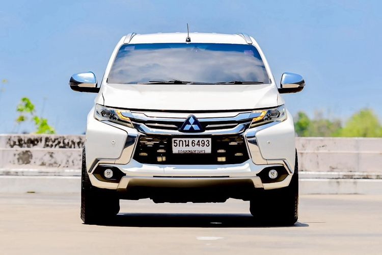 Mitsubishi Pajero Sport 2016 2.5 GT Utility-car เบนซิน ไม่ติดแก๊ส เกียร์อัตโนมัติ บรอนซ์ทอง