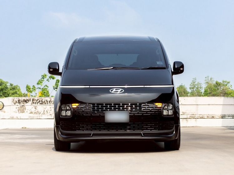 รถ Hyundai Staria 2.2 S สี ดำ