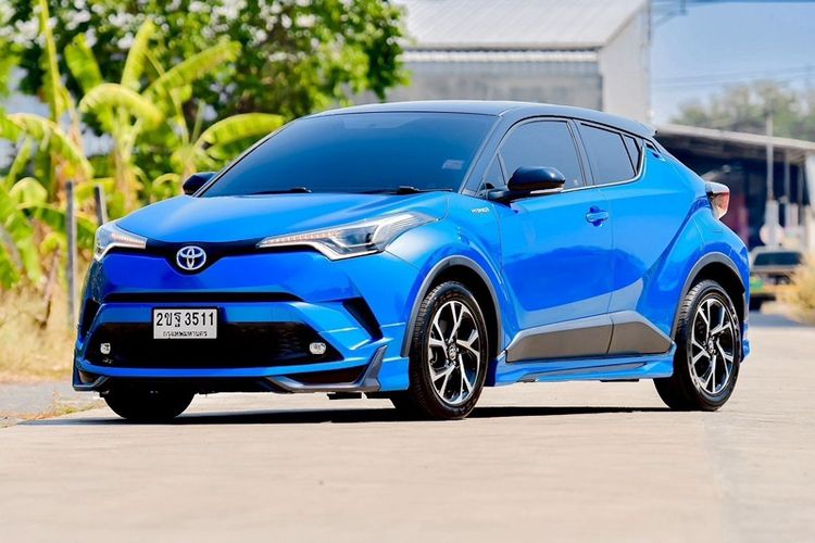 Toyota C-HR 2019 1.8 HV Mid Utility-car ปลั๊กอินไฮบริด (PHEV) ไม่ติดแก๊ส เกียร์อัตโนมัติ บรอนซ์เงิน รูปที่ 4