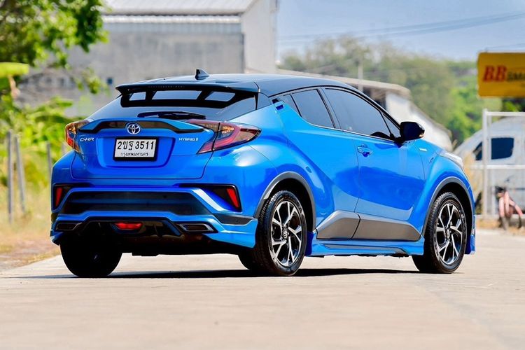 Toyota C-HR 2019 1.8 HV Mid Utility-car ปลั๊กอินไฮบริด (PHEV) ไม่ติดแก๊ส เกียร์อัตโนมัติ บรอนซ์เงิน รูปที่ 2