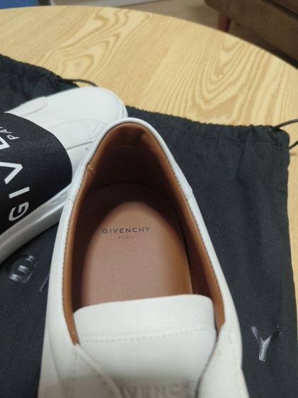 givenchy แท้ 💯 รูปที่ 4