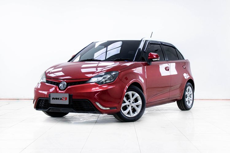 รถ MG MG3 1.5 D สี แดง