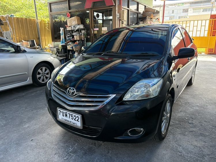 รถ Toyota Vios 1.5 E Ivory สี ดำ