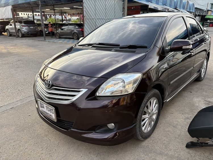 รถ Toyota Vios 1.5 G สี แดง