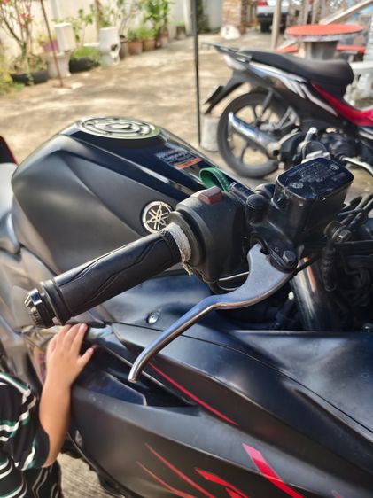 Yamaha YZF-R3  รูปที่ 12