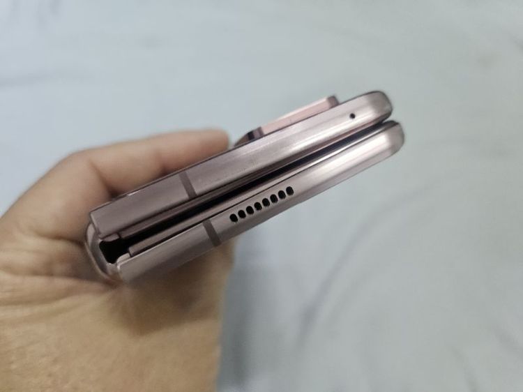 z fold 2 5G จอสวยราคาถุก รูปที่ 6