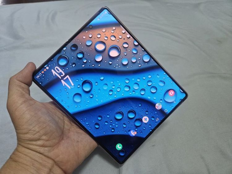 z fold 2 5G จอสวยราคาถุก
