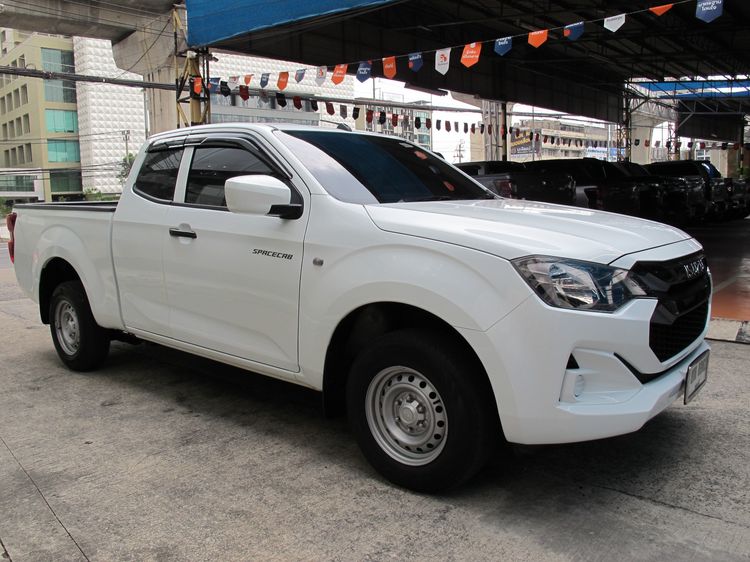 Isuzu D-MAX 2025 MaxForce Spacecab 2.2 Ddi L Pickup ดีเซล ไม่ติดแก๊ส เกียร์อัตโนมัติ ขาว รูปที่ 2
