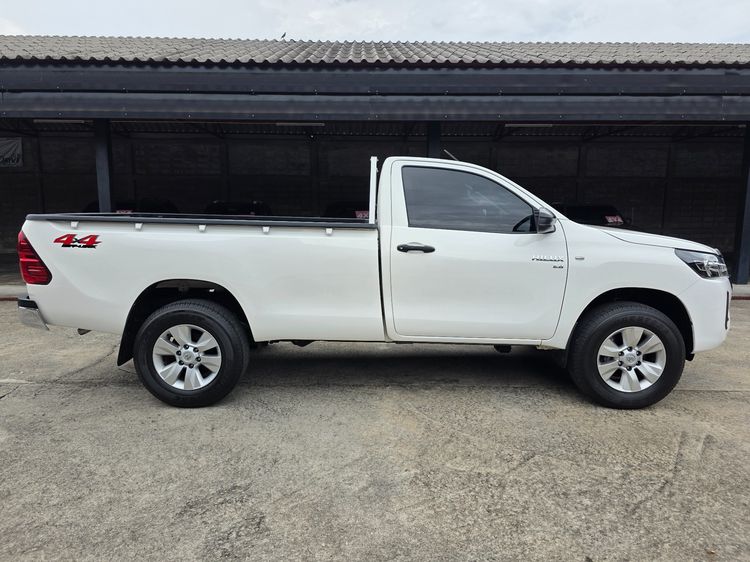 Toyota Hilux Revo 2021 2.8 J 4WD Pickup ดีเซล ไม่ติดแก๊ส เกียร์ธรรมดา ขาว รูปที่ 4