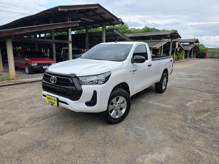 Toyota Hilux Revo 2021 2.8 J 4WD Pickup ดีเซล ไม่ติดแก๊ส เกียร์ธรรมดา ขาว รูปที่ 2