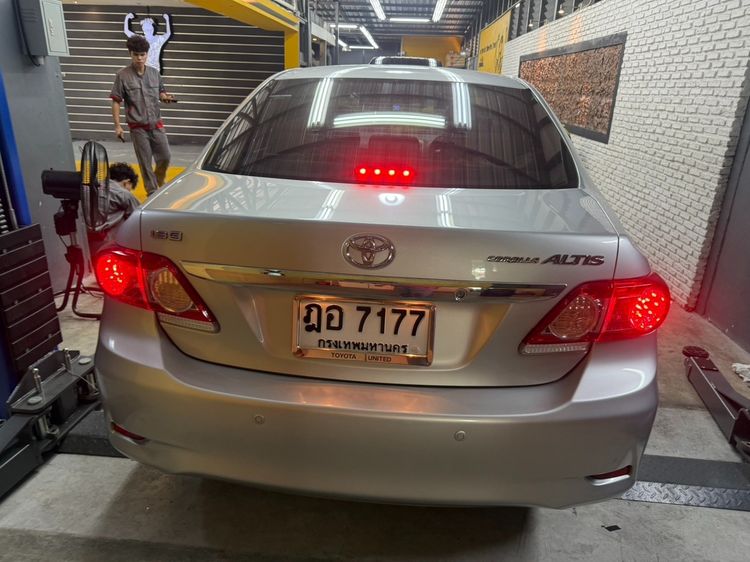 Toyota Altis 2010 1.8 E Sedan เบนซิน เกียร์อัตโนมัติ เทา รูปที่ 4